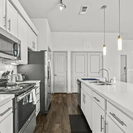 Apartamento Austin Luxury 2Br 2B With Pool & Free Parking Exterior foto