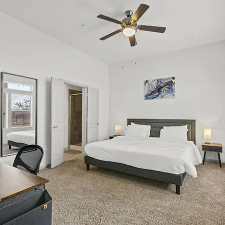 Apartamento Austin Luxury 2Br 2B With Pool & Free Parking Exterior foto